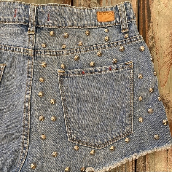 BDG High Rise Cheeky Cutoffs Denim Shorts Distressed With Silver Studs Sz 8 (29) - Picture 5 of 11